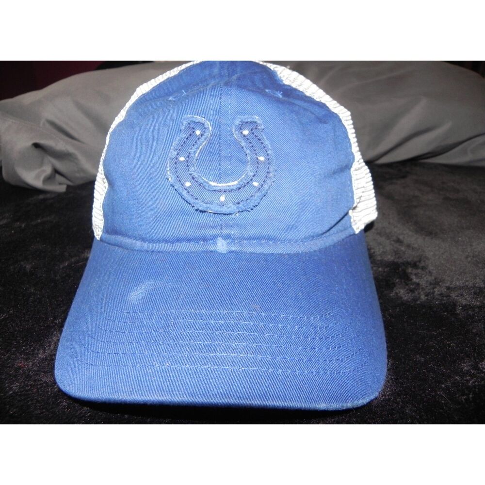 Indianapolis Colts Reebok Distressed Trucker Hat Snapback NFL Blue White